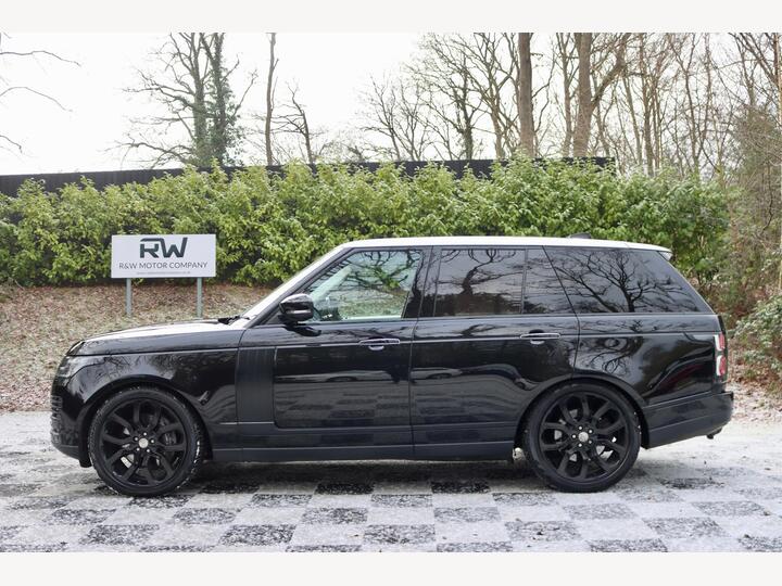 Land Rover Range Rover 2.0 P400e 12.4kWh Vogue SE Auto 4WD Euro 6 (s/s) 5dr