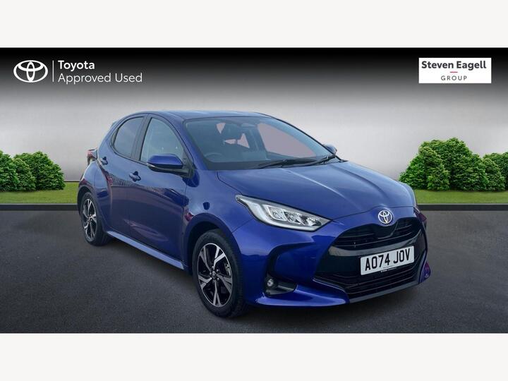 Toyota Yaris 1.5 VVT-h Design E-CVT Euro 6 (s/s) 5dr