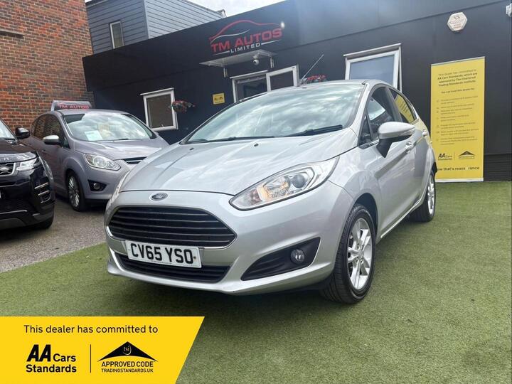 Ford Fiesta 1.25 Zetec Euro 6 5dr