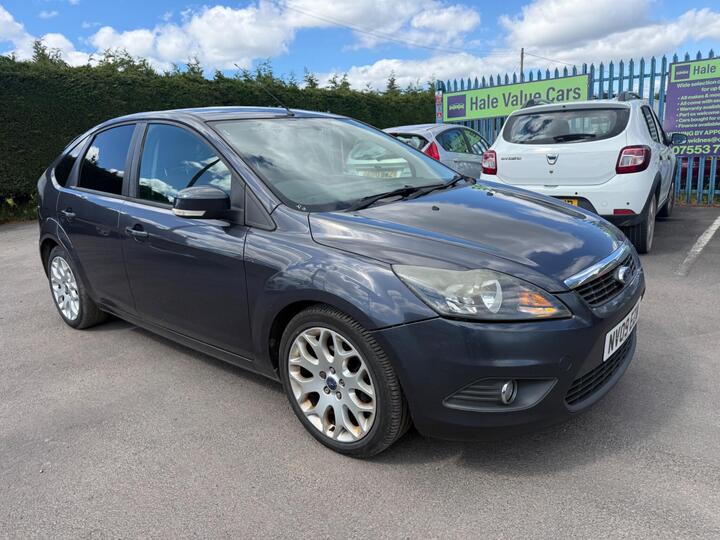 Ford Focus 1.6 Zetec 5dr
