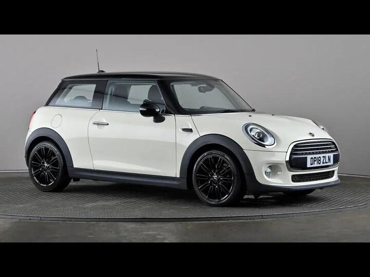 MINI Hatchback 1.5 Cooper Steptronic Euro 6 (s/s) 3dr