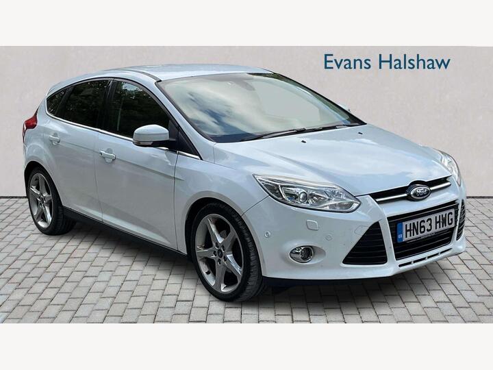 Ford FOCUS HATCHBACK 1.0T EcoBoost Titanium X Euro 5 (s/s) 5dr