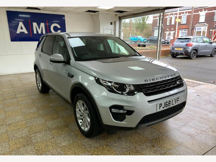 Land Rover Discovery Sport 2.0 TD4 SE Tech Auto 4WD Euro 6 (s/s) 5dr Land Rover Discovery Sport 2.0 TD4 SE Tech Auto 4WD Euro 6 (s/s) 5dr