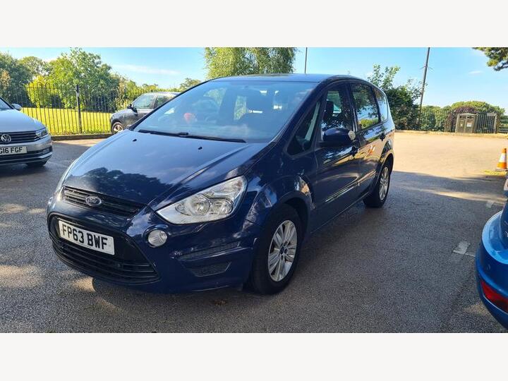 Ford S-Max 2.0 TDCi Zetec Euro 5 5dr