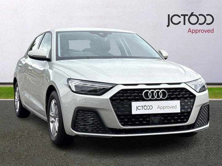 Audi A1 1.0 TFSI 25 Technik Sportback Euro 6 (s/s) 5dr