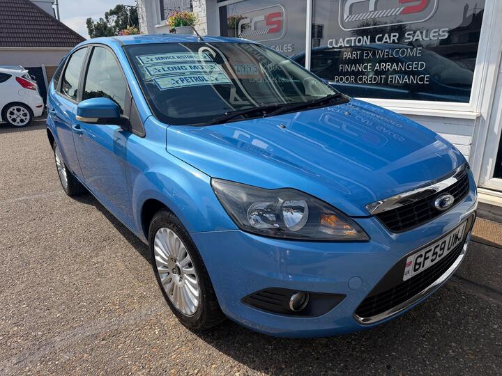 Ford Focus 1.6 Titanium 5dr