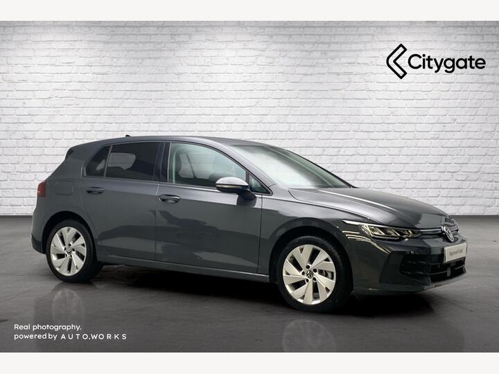 Volkswagen Golf 1.5 TSI EHybrid 19.7kWh Match DSG Euro 6 (s/s) 5dr Volkswagen Golf 1.5 TSI EHybrid 19.7kWh Match DSG Euro 6 (s/s) 5dr