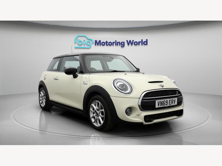 MINI Hatch 2.0 Cooper S Classic Euro 6 (s/s) 3dr