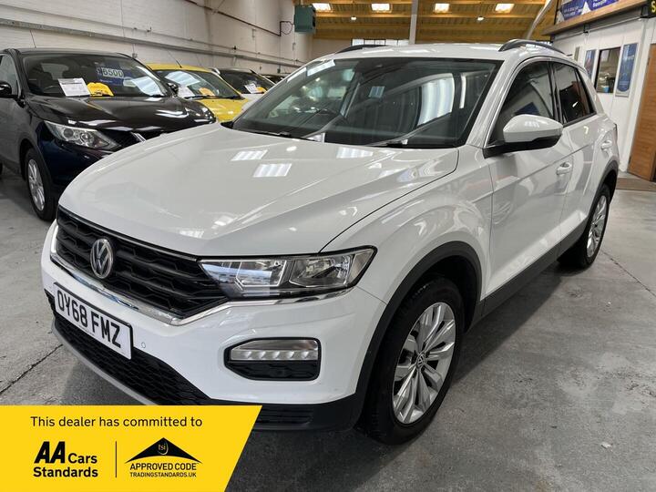 Volkswagen T-Roc 1.6 TDI SE Euro 6 (s/s) 5dr Volkswagen T-Roc 1.6 TDI SE Euro 6 (s/s) 5dr