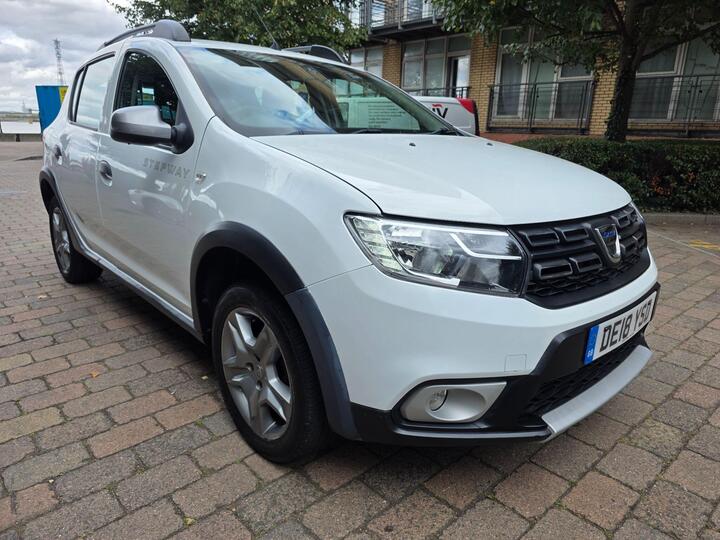 Dacia Sandero Stepway 0.9 TCe Essential Euro 6 (s/s) 5dr