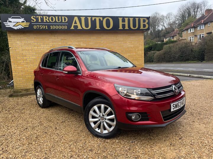 Volkswagen Tiguan 2.0 TDI BlueMotion Tech Match 4WD Euro 5 (s/s) 5dr
