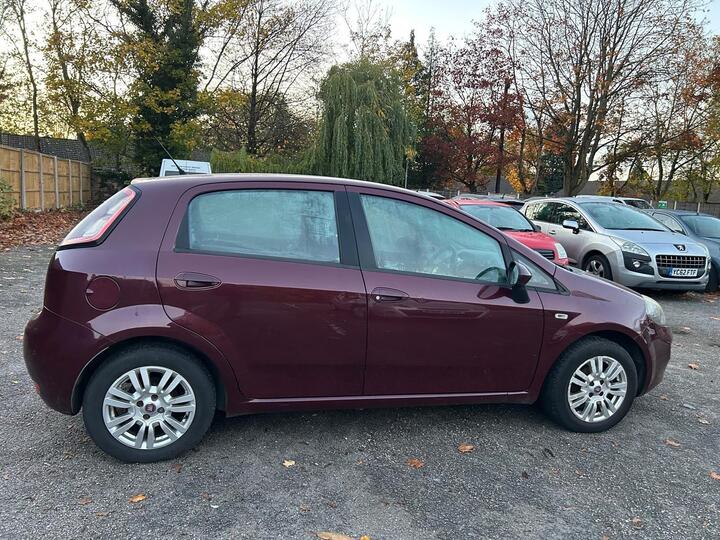 Fiat Punto 1.2 Easy Manual Euro 5 5dr