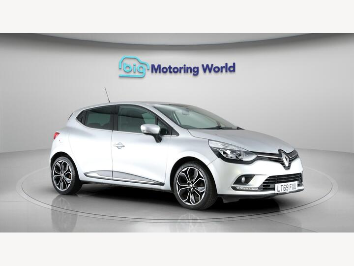 Renault Clio 0.9 TCe Iconic Euro 6 (s/s) 5dr