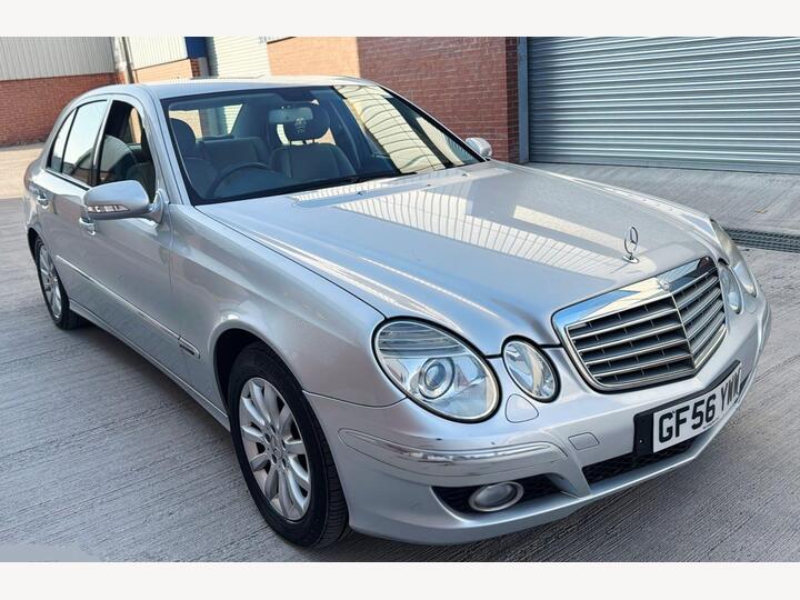 Mercedes-Benz E Class 2.1 E220 CDI Elegance 4dr