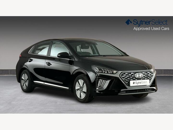 Hyundai IONIQ 1.6 H-GDi Premium DCT Euro 6 (s/s) 5dr Hyundai IONIQ 1.6 H-GDi Premium DCT Euro 6 (s/s) 5dr