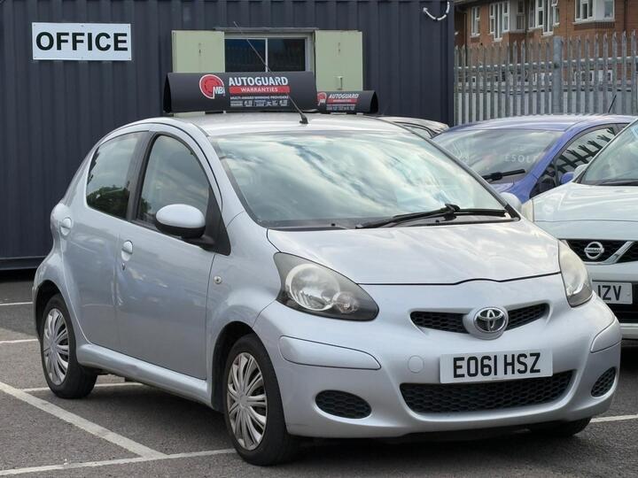 Toyota AYGO 1.0 VVT-i Ice MultiMode Euro 5 5dr