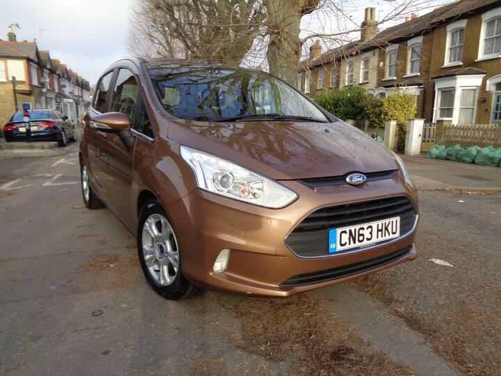 Ford B-Max 1.4 Zetec Euro 5 5dr