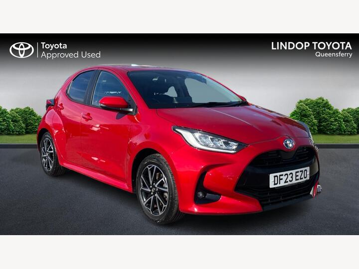 Toyota Yaris 1.5 VVT-h Design E-CVT Euro 6 (s/s) 5dr