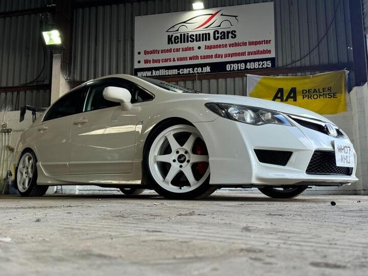 Honda Civic FD2 Type R *supercharged*