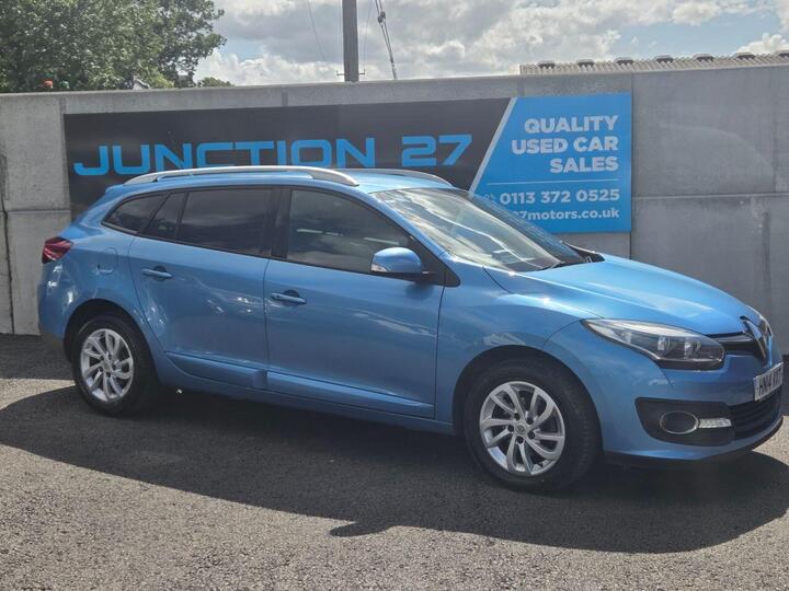 Renault MEGANE 1.5 DCi ENERGY Dynamique TomTom Sport Tourer Euro 5 (s/s) 5dr Renault MEGANE 1.5 DCi ENERGY Dynamique TomTom Sport Tourer Euro 5 (s/s) 5dr