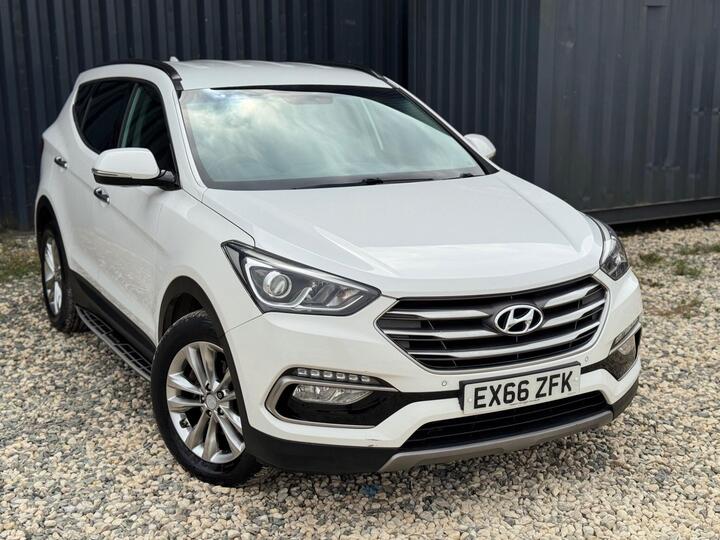 Hyundai Santa Fe 2.2 CRDi Blue Drive Premium Auto 4WD Euro 6 (s/s) 5dr