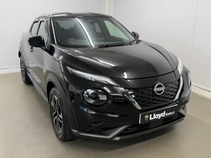 Nissan JUKE 1.6 N-Connecta Auto Euro 6 5dr