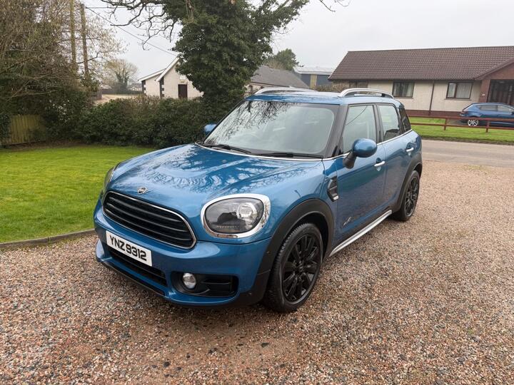 MINI Countryman 2.0 Cooper D Classic Auto ALL4 Euro 6 (s/s) 5dr