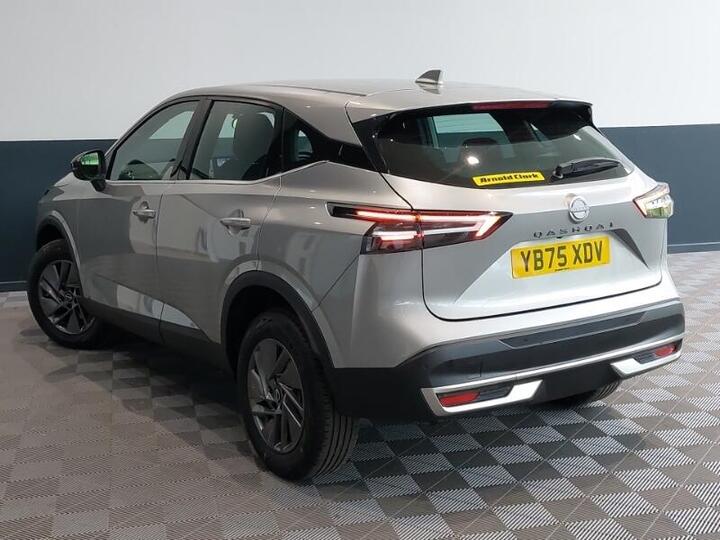 Nissan Qashqai 1.3 DIG-T MHEV Acenta Premium XTRON Euro 6 (s/s) 5dr