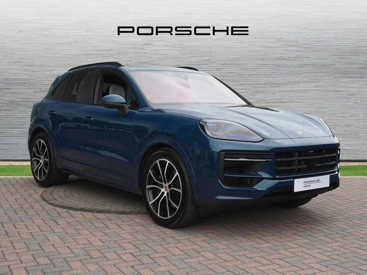 Porsche Cayenne 3.0 V6 E-Hybrid 25.9kWh TiptronicS 4WD Euro 6 (s/s) 5dr