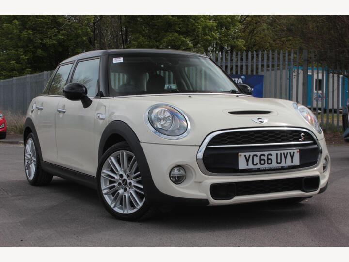 MINI Hatch 2.0 Cooper S Euro 6 (s/s) 5dr