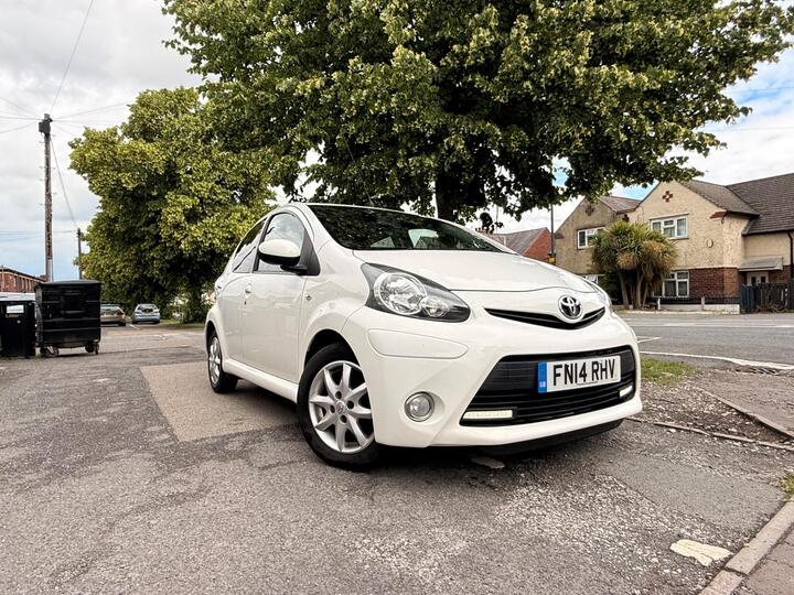 Toyota AYGO 1.0 VVT-i Mode Euro 5 5dr