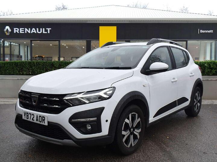 Dacia Sandero 1.0 TCe Prestige CVT Euro 6 (s/s) 5dr Dacia Sandero 1.0 TCe Prestige CVT Euro 6 (s/s) 5dr