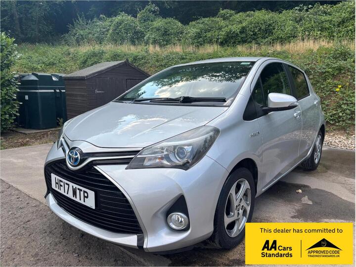 Toyota Yaris 1.5 VVT-h Icon E-CVT Euro 6 5dr