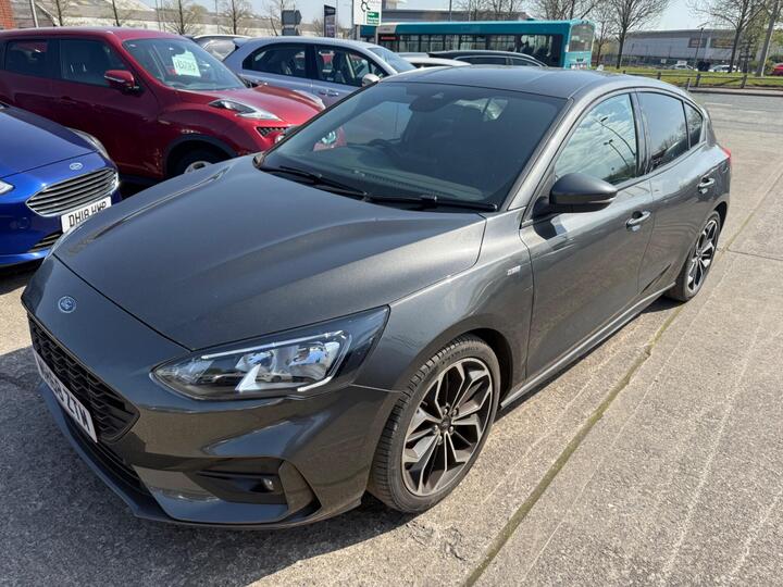 Ford Focus 1.0T EcoBoost ST-Line X Euro 6 (s/s) 5dr