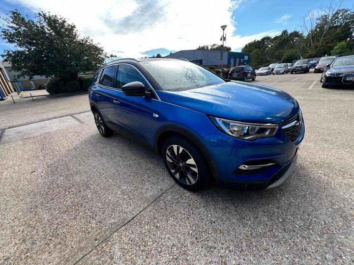 Vauxhall Grandland X 1.2 Turbo Sport Nav Euro 6 (s/s) 5dr