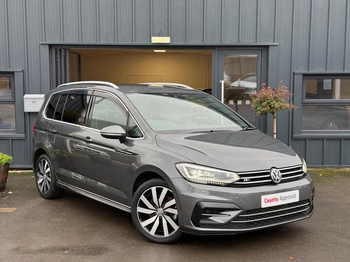Volkswagen Touran 1.5 TSI EVO R-Line DSG Euro 6 (s/s) 5dr