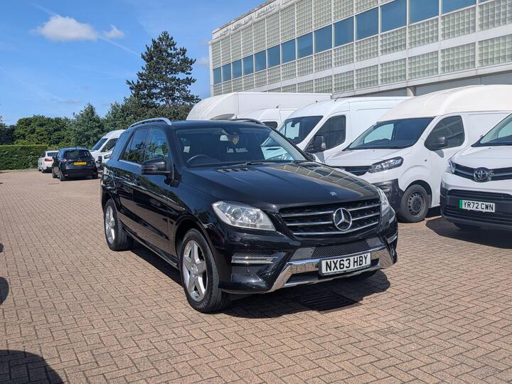 Mercedes-Benz M Class 2.1 ML250 BlueTEC AMG Sport G-Tronic 4WD Euro 6 (s/s) 5dr Mercedes-Benz M Class 2.1 ML250 BlueTEC AMG Sport G-Tronic 4WD Euro 6 (s/s) 5dr