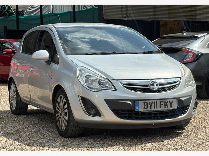 Vauxhall Corsa 1.4 16V SE Euro 5 5dr Vauxhall Corsa 1.4 16V SE Euro 5 5dr