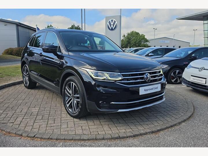 Volkswagen Tiguan 1.5 TSI Elegance DSG Euro 6 (s/s) 5dr