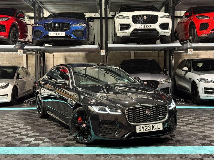 Jaguar XF 2.0 D200 MHEV R-Dynamic SE Auto Euro 6 (s/s) 4dr