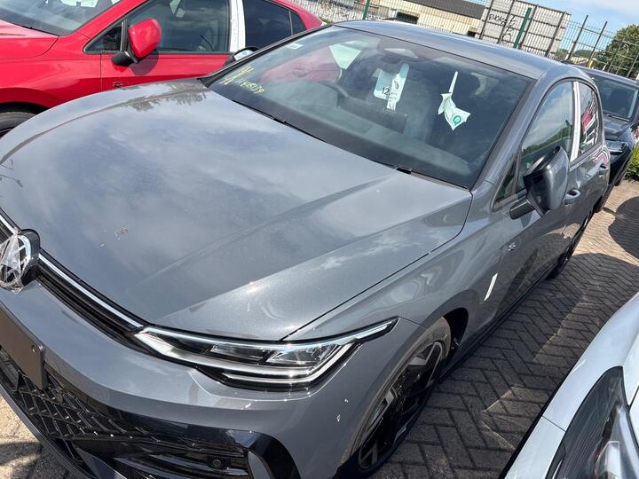 Volkswagen Golf 1.5 TSI R-Line Euro 6 (s/s) 5dr