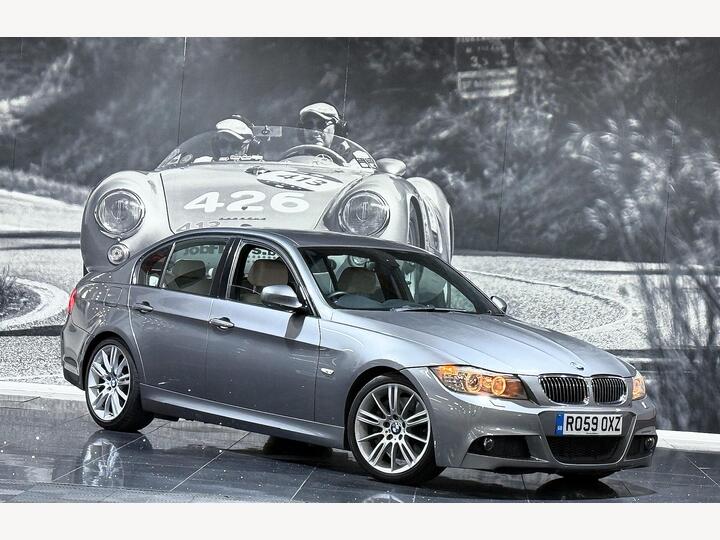 BMW 3 Series 3.0 330d M Sport Steptronic Euro 5 4dr