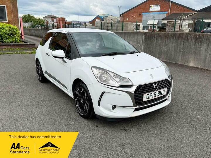 DS AUTOMOBILES DS 3 1.6 BlueHDi Elegance Euro 6 (s/s) 3dr