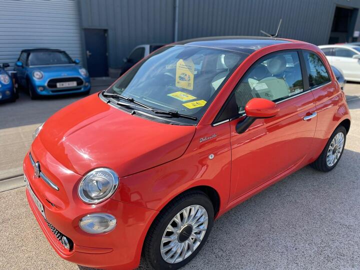 Fiat 500 1.0 MHEV Dolcevita Euro 6 (s/s) 3dr