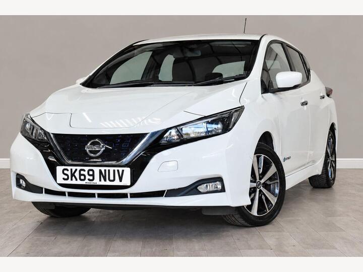 Nissan LEAF 40kWh Acenta Auto 5dr