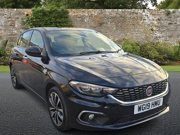 Fiat TIPO 1.4 MPI Lounge Euro 6 5dr