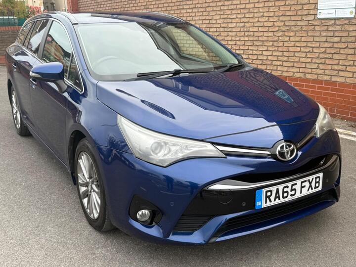 Toyota Avensis 1.6 D-4D Business Edition Touring Sports Euro 6 (s/s) 5dr Toyota Avensis 1.6 D-4D Business Edition Touring Sports Euro 6 (s/s) 5dr