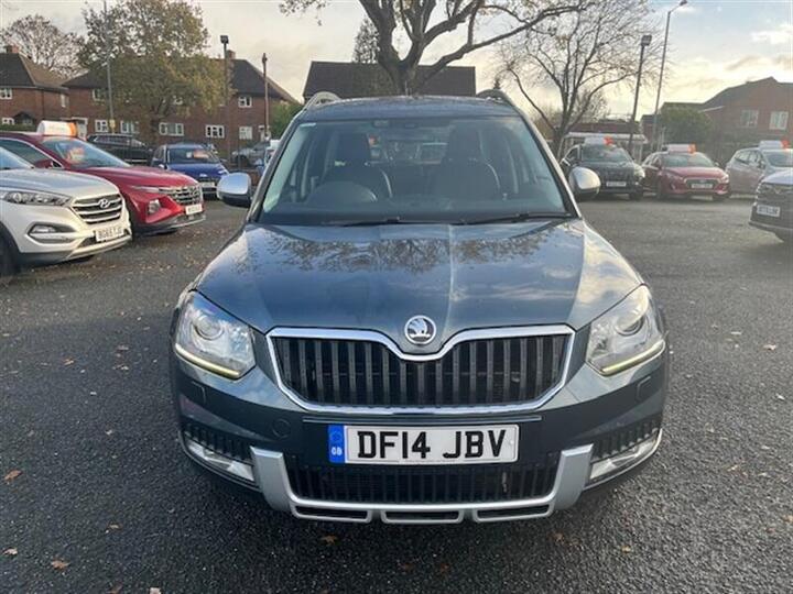Skoda Yeti 2.0 TDI Elegance Outdoor DSG 4WD Euro 5 5dr