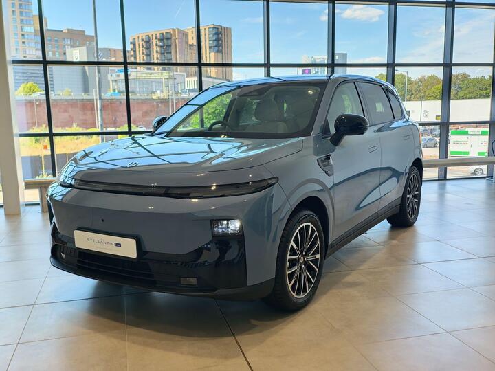 Leapmotor B10 67.1kWh Auto 5dr