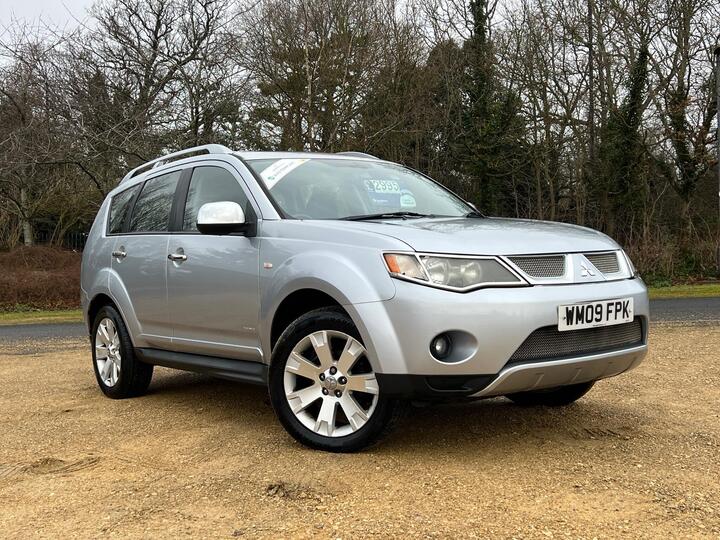 Mitsubishi Outlander 2.4 MIVEC Elegance Auto 4WD Euro 4 5dr